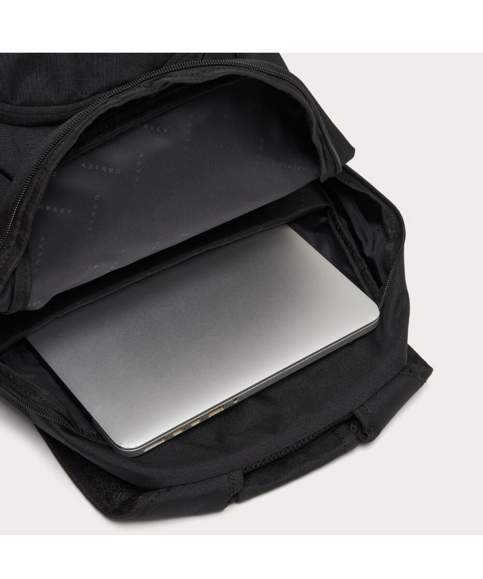 オークリー(OAKLEY) バックパック PRIMER RC LAPTOP BAG FOS901500-02E 【国内正規品】