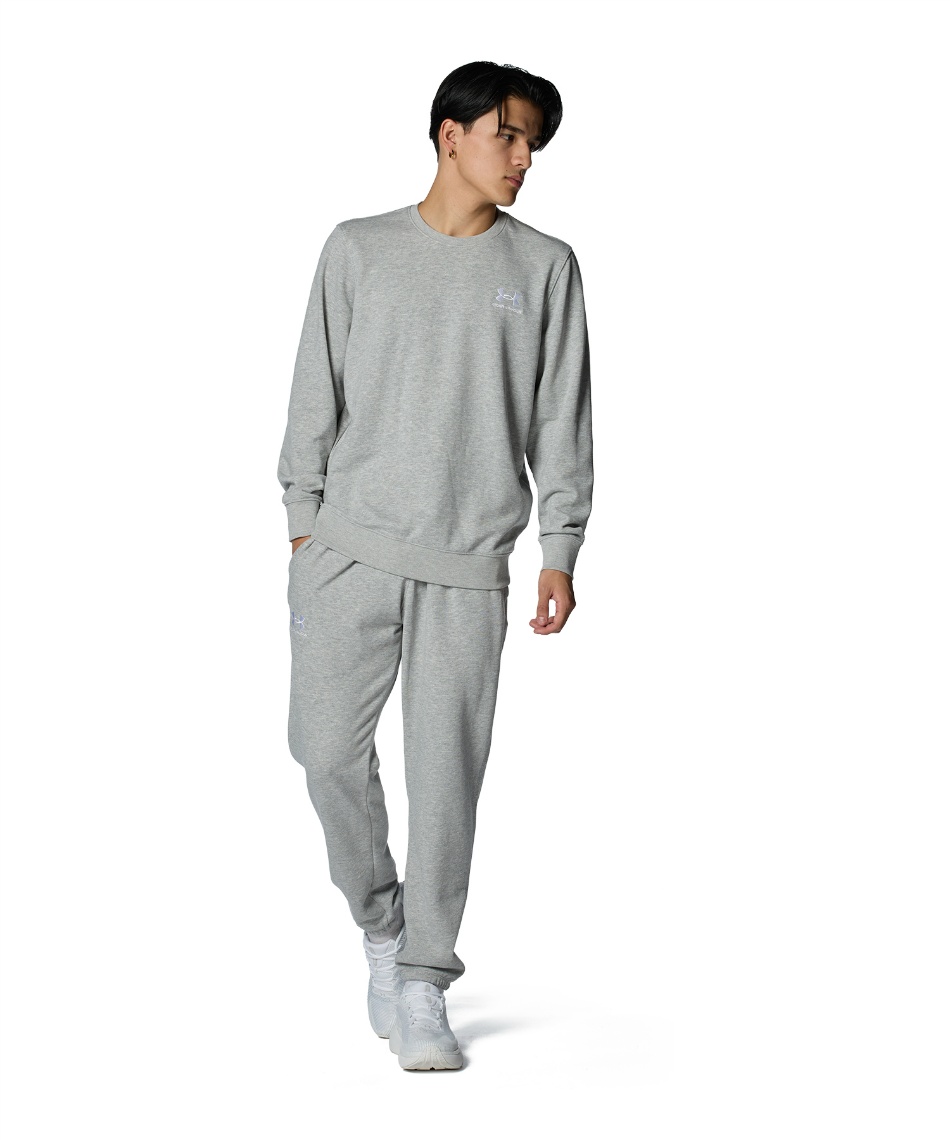 スウェットトレーナー UAエッセンシャルテリー クルー 1384821-011