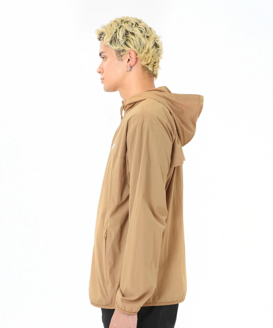 ニューバランス(new balance) ウインドブレーカー ジャケット
