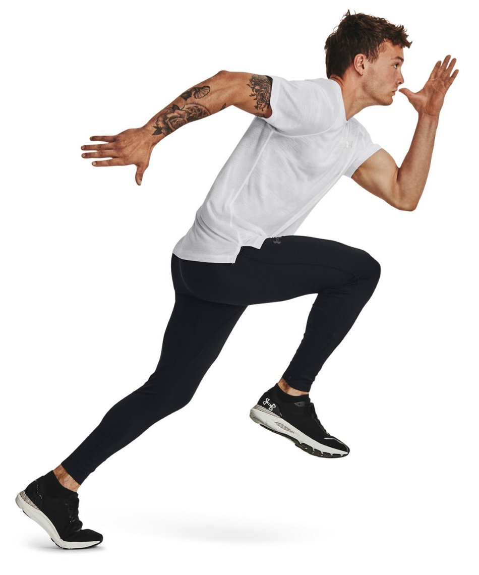 新品未使用　Under Armour トレーニング　ヨガウエア　ブラックLサイズ 新品未使用 Under Armour トレーニング ヨガウエア ブラックLサイズ