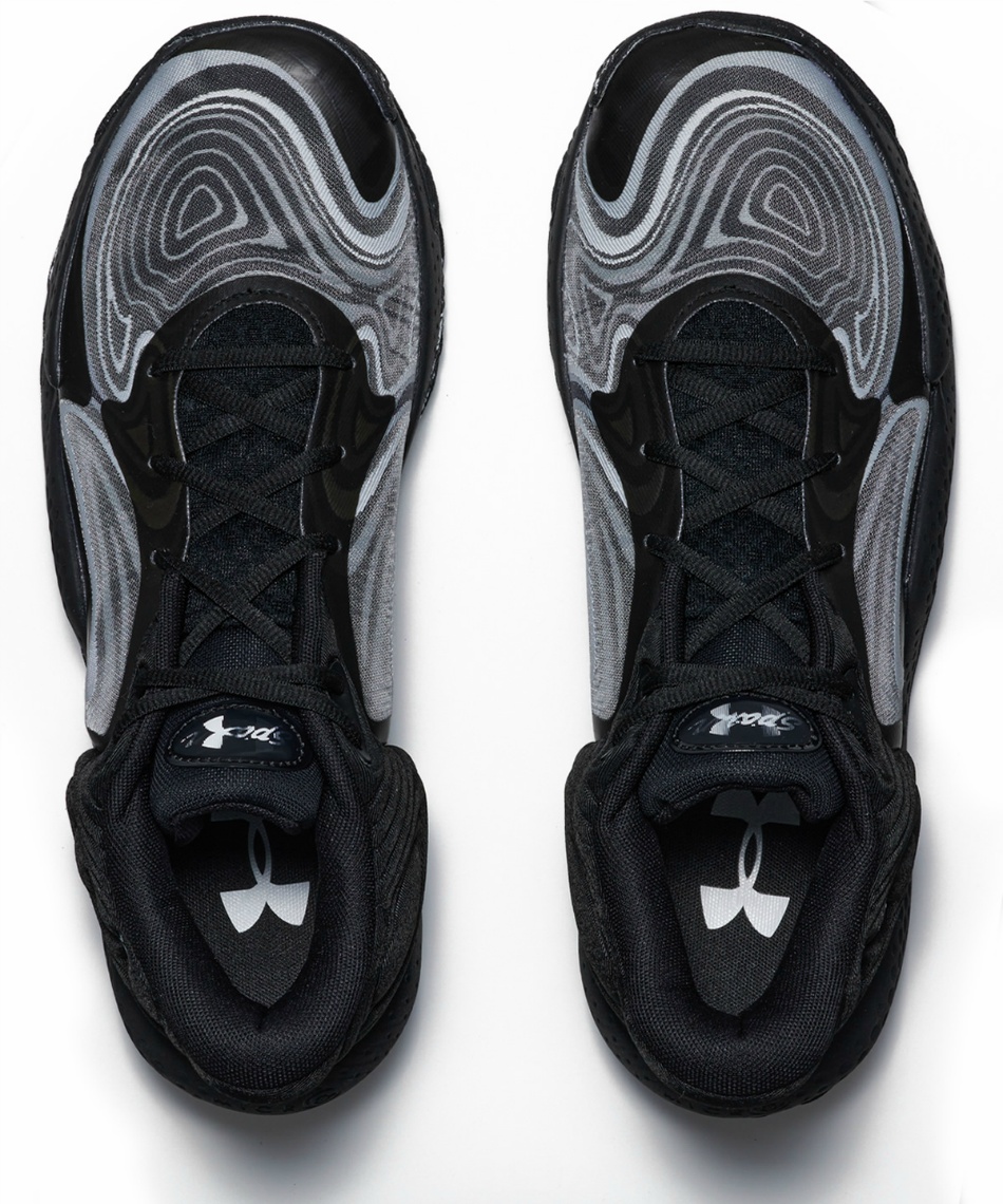 バスケットシューズ UAスポーン6 ミッド 3027647-001 | スポーツ用品