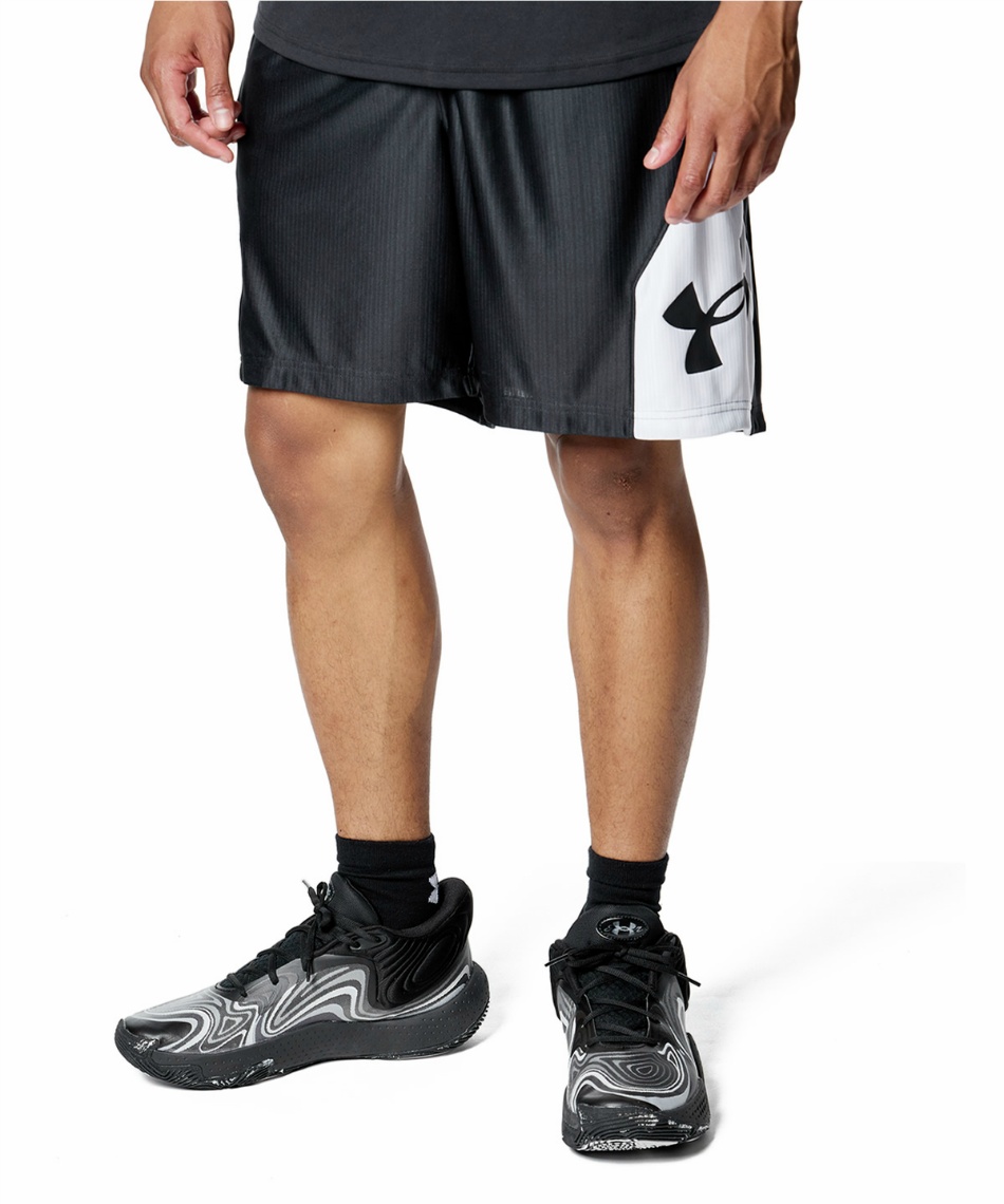 バスケットシューズ UAスポーン6 ミッド 3027647-001 | スポーツ用品