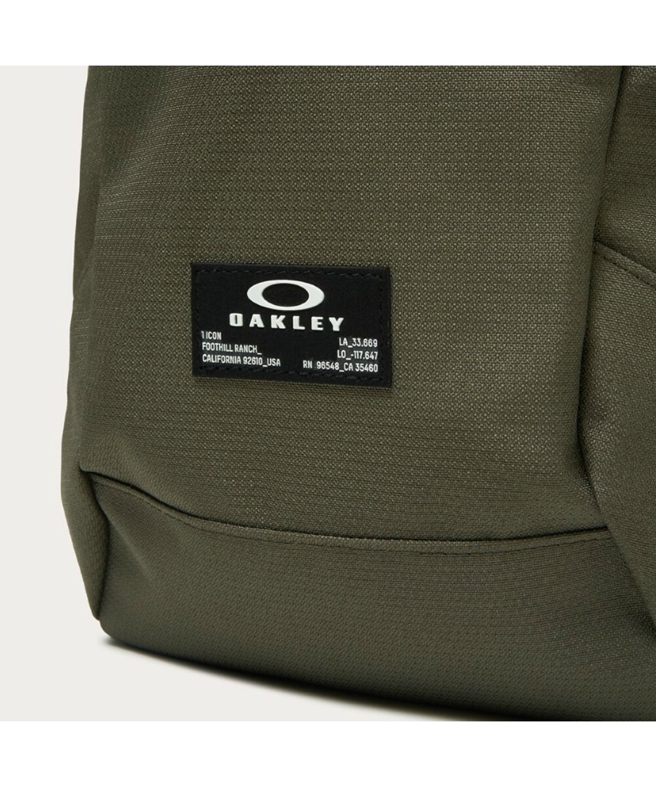 バックパック ESSENTIAL LT BACKPACK M 8.0 FW FOS901843