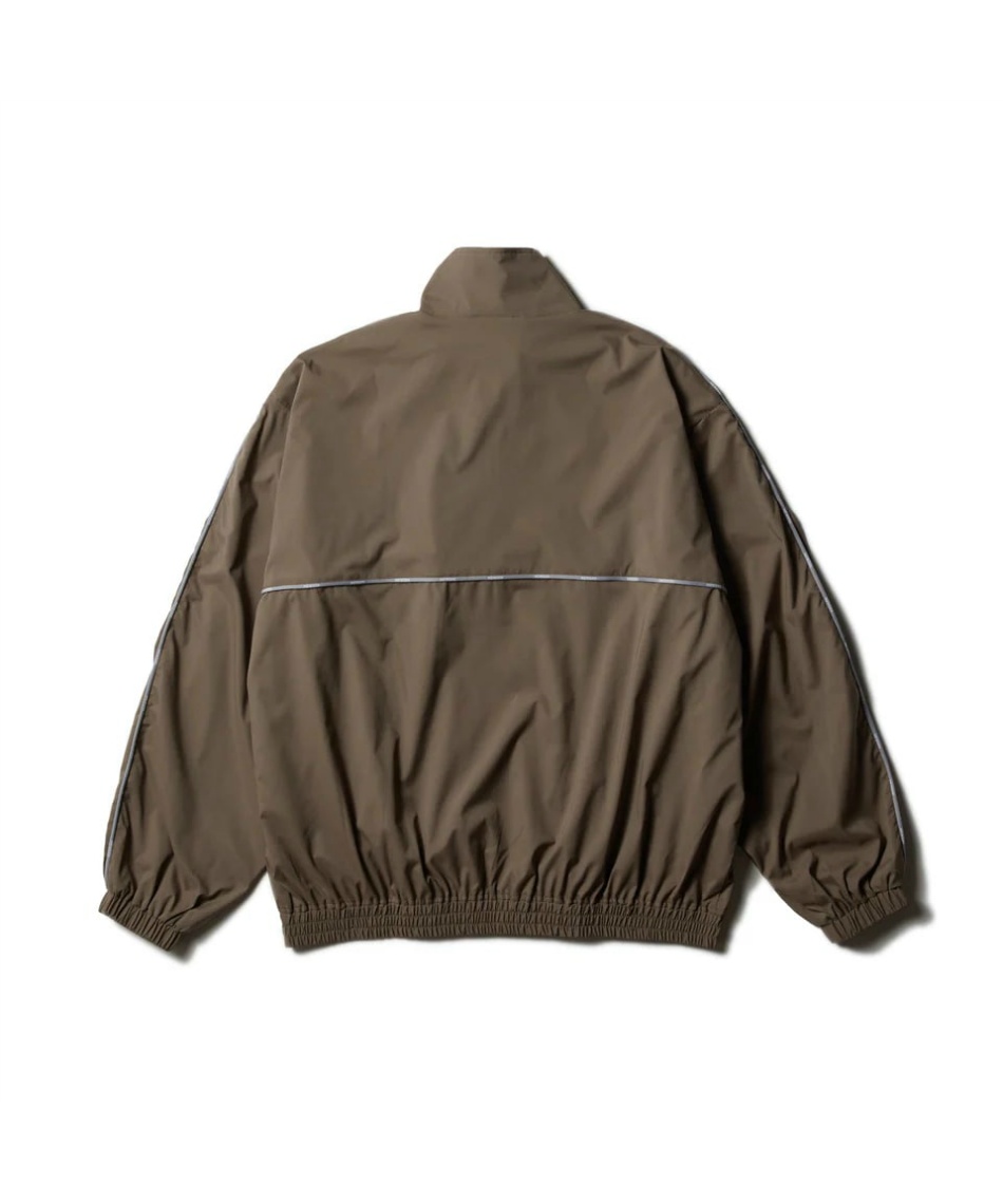 【lululemon】オーバーサイズ・グラフィック☆軽量ジャケット 軽量オーバーサイズ コーチジャケット | ジャケット&アウター