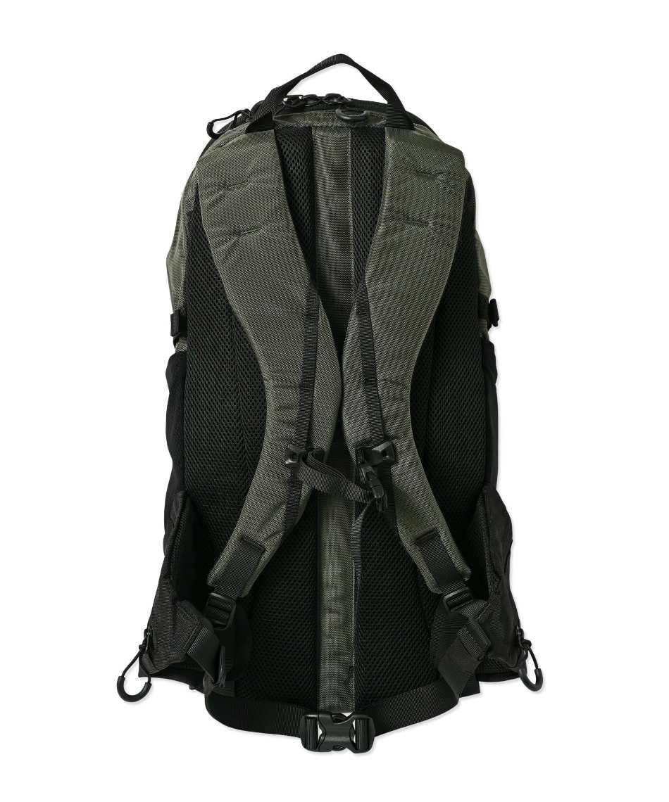 バックパック ガイア25リットル Gaia II 25L TSAUB202 GUNMETAL/BLACK