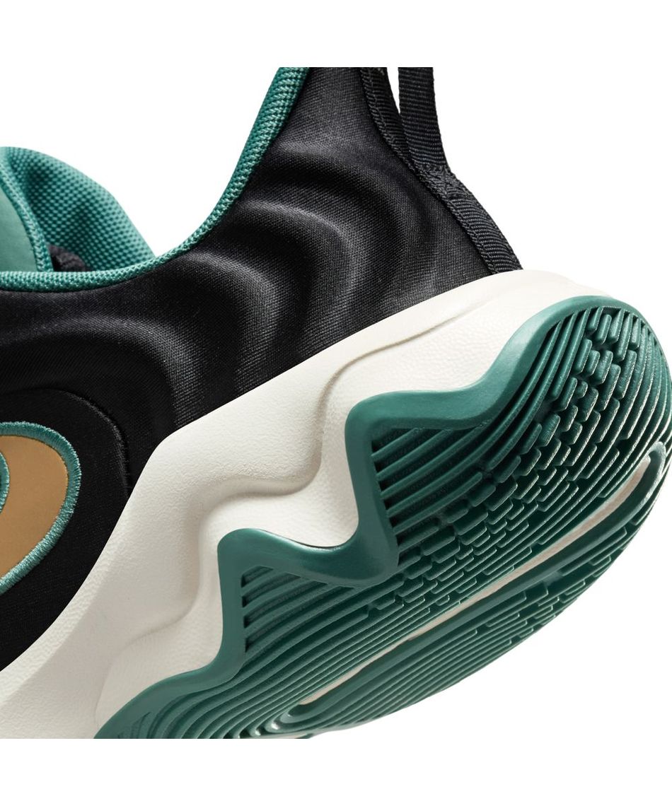 ナイキ(NIKE) バスケットシューズ 24HO ヤニス イモータリティ4 KC