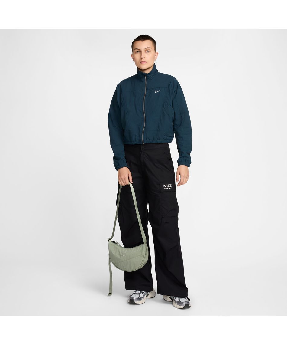 Nike オーラ クロスボディバッグ / ブラック HQ4370-010 NIKE ナイキ ショルダーバッグ オーラ クレセント クロスボディ