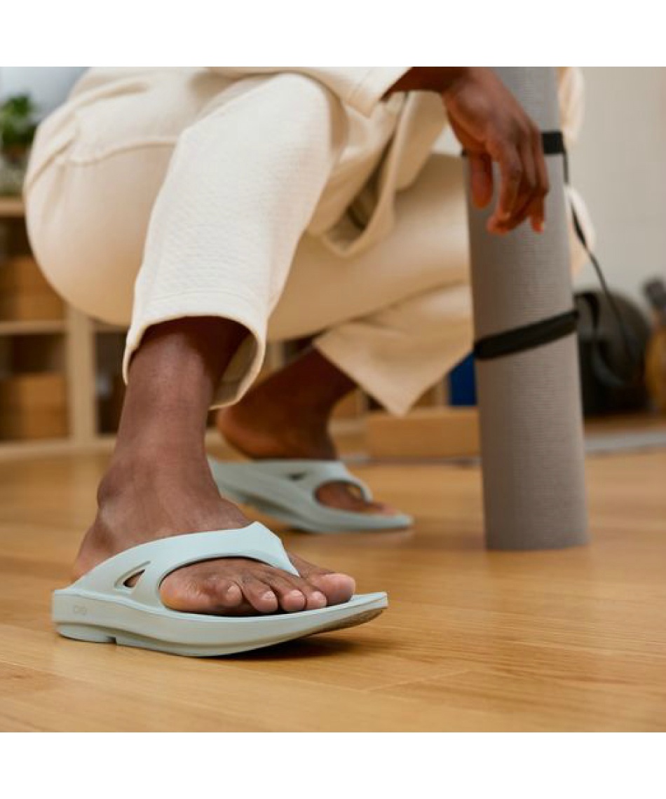 ウーフォス(OOFOS) リカバリーサンダル ウーオリジナル OOriginal