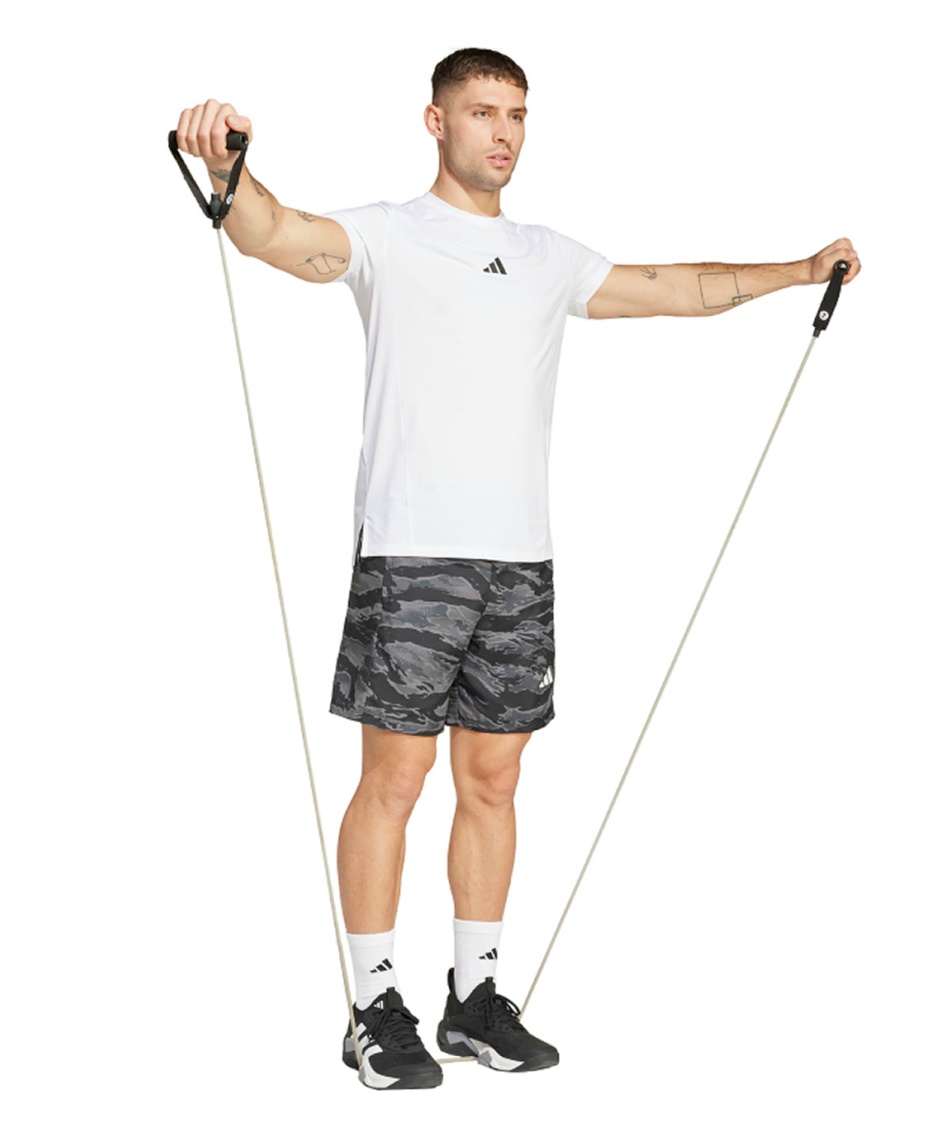 ハーフパンツ トレイン エッセンシャルズ 総柄プリント カモショーツ