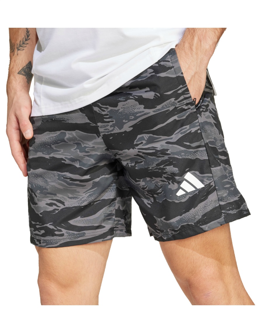 ハーフパンツ トレイン エッセンシャルズ 総柄プリント カモショーツ