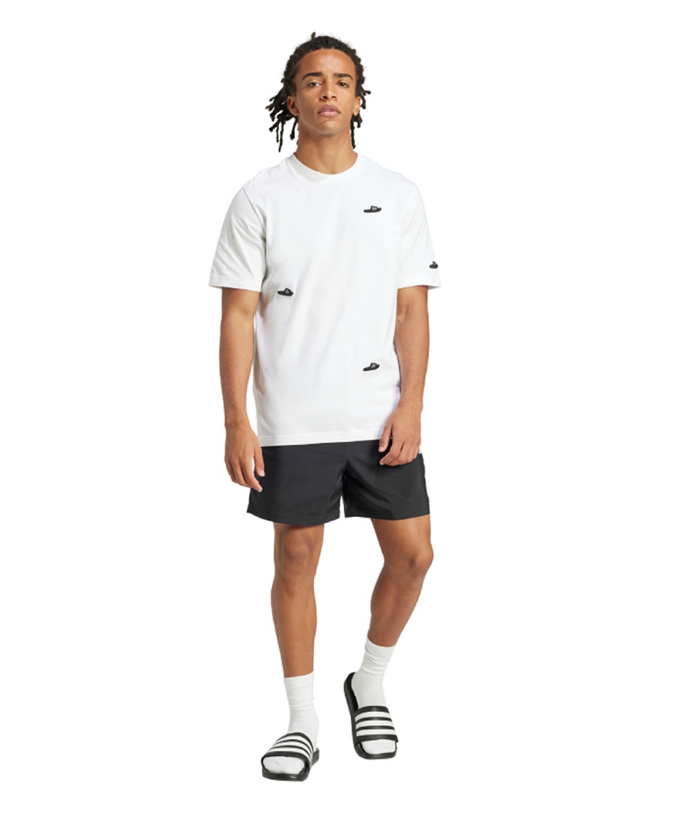 ハーフパンツ エッセンシャルズ スモールロゴ チェルシーショーツ