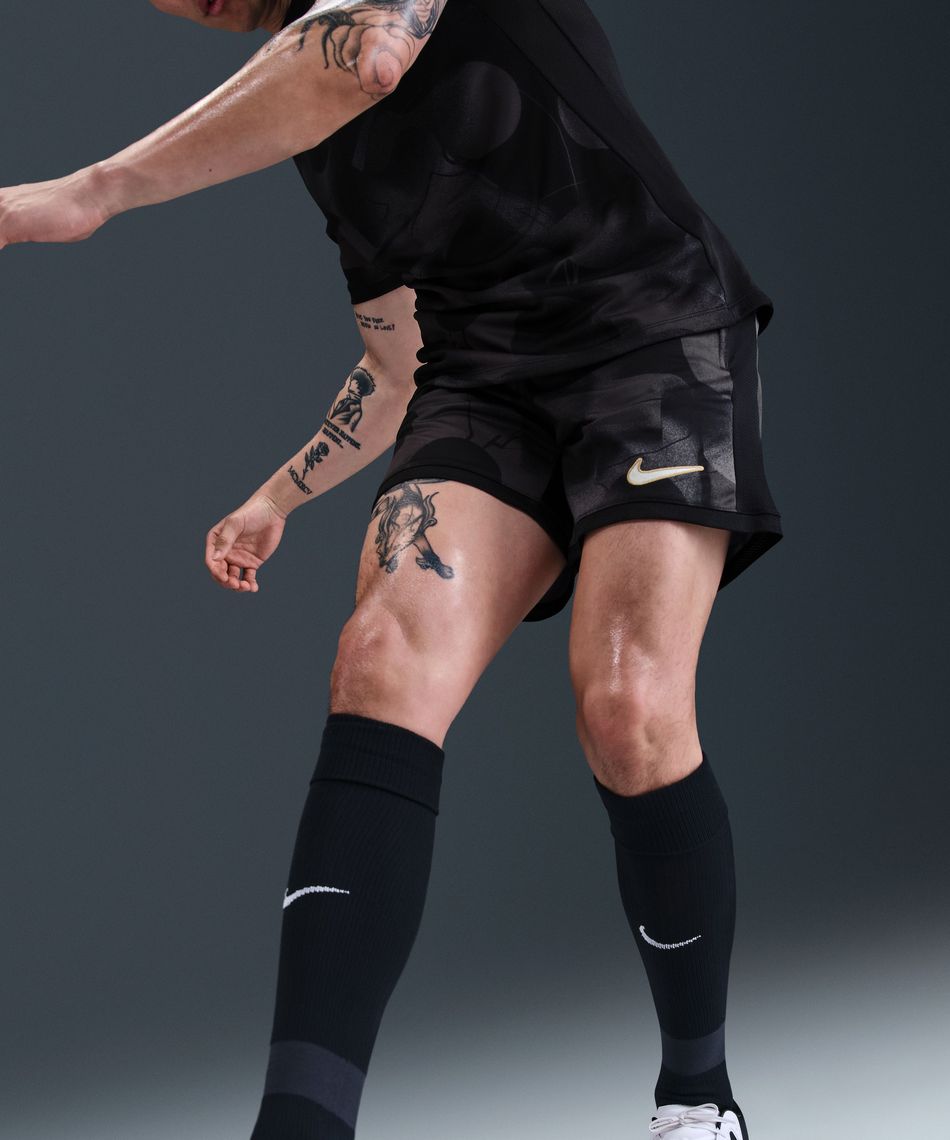 新品★ナイキサッカーウェア ナイキパーカー ナイキパンツ★S NIKE 25％OFF！ ナイキ サッカー フットサル DF ストライク L/S