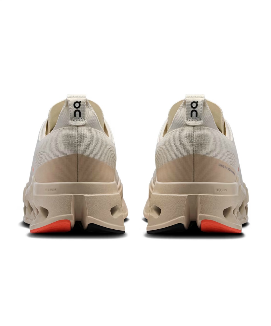 オン(On) ランニングシューズ クラウドサーファー マックス