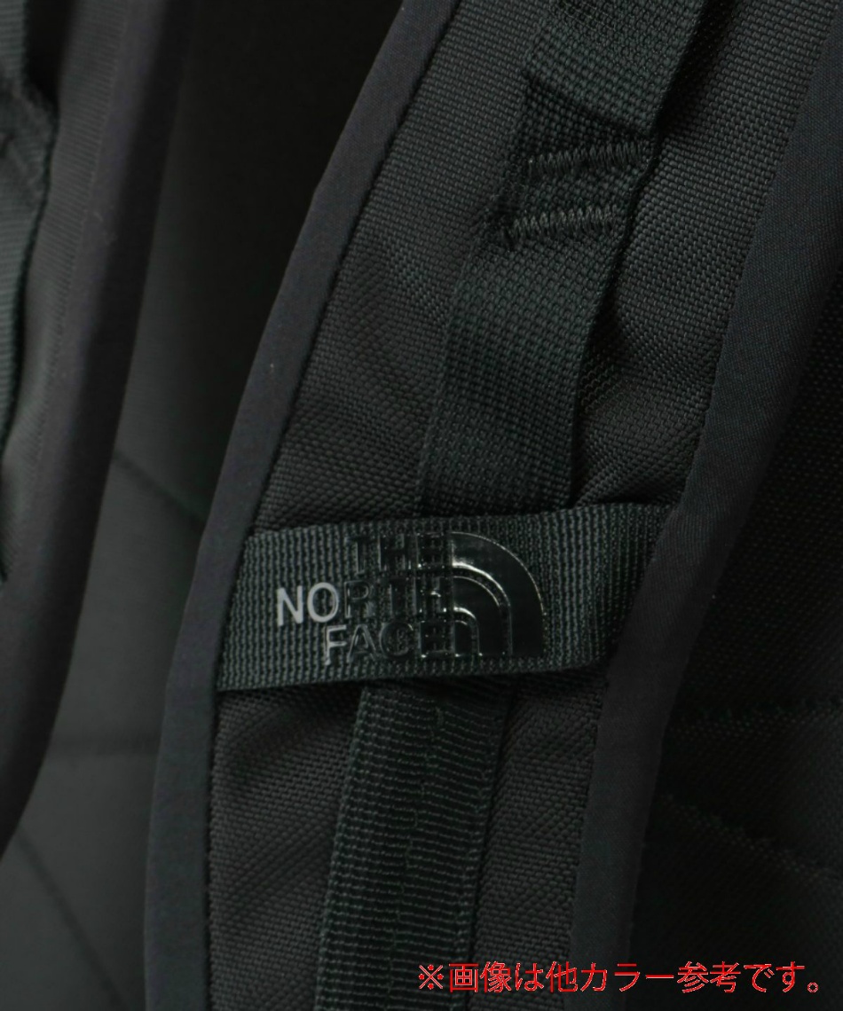 [ザノースフェイス] リュック BCヒューズボックス2 ホワイト 【美品】 ザ・ノース・フェイス（THE NORTH FACE）（メンズ、レディース