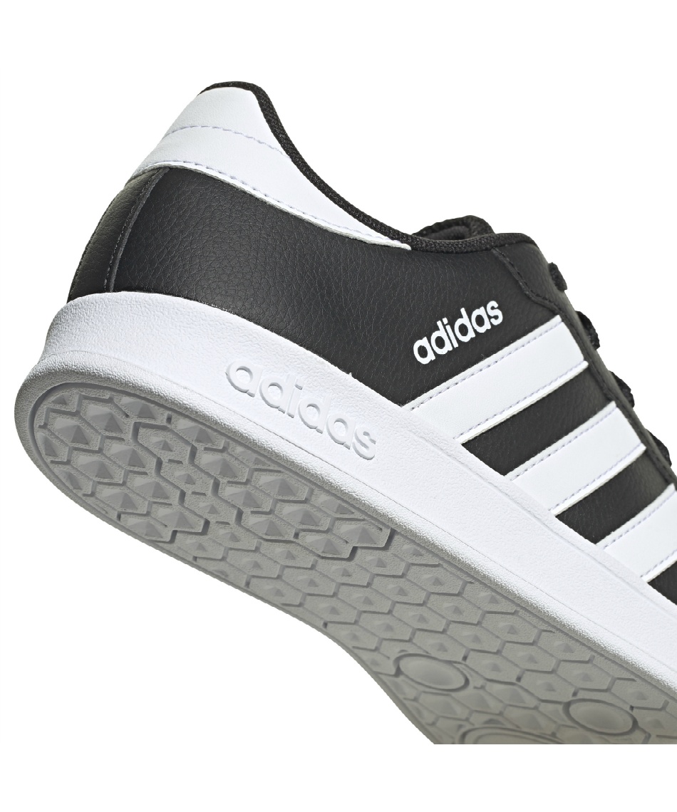アディダス(adidas) ジュニアスニーカー ブレイクネット BREAKNET FY9507 | スポーツ用品ならヒマラヤオンラインストア【公式】