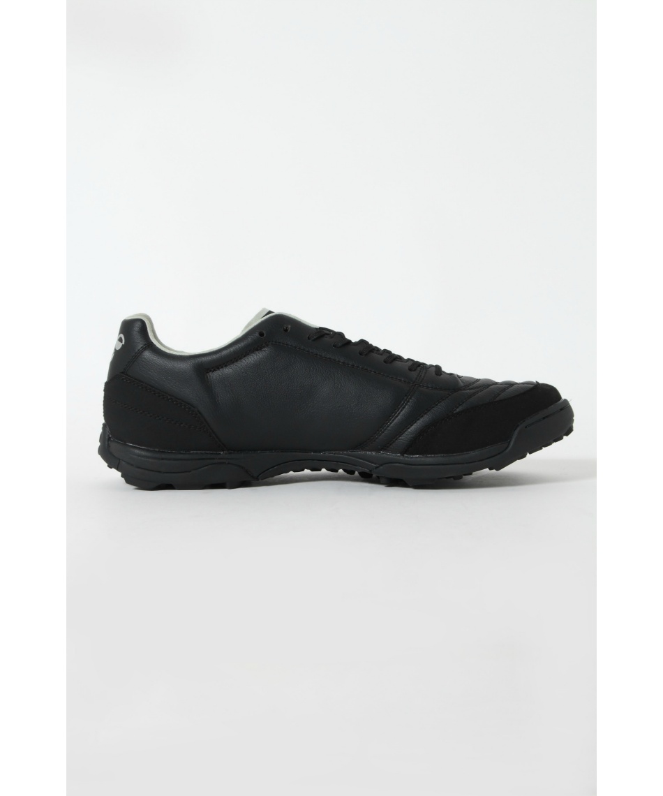 アピカーレ フットサルシューズ27.0 WIDE アピカーレ5 PRO PG｜hummel｜ヒュンメル公式オンラインストア