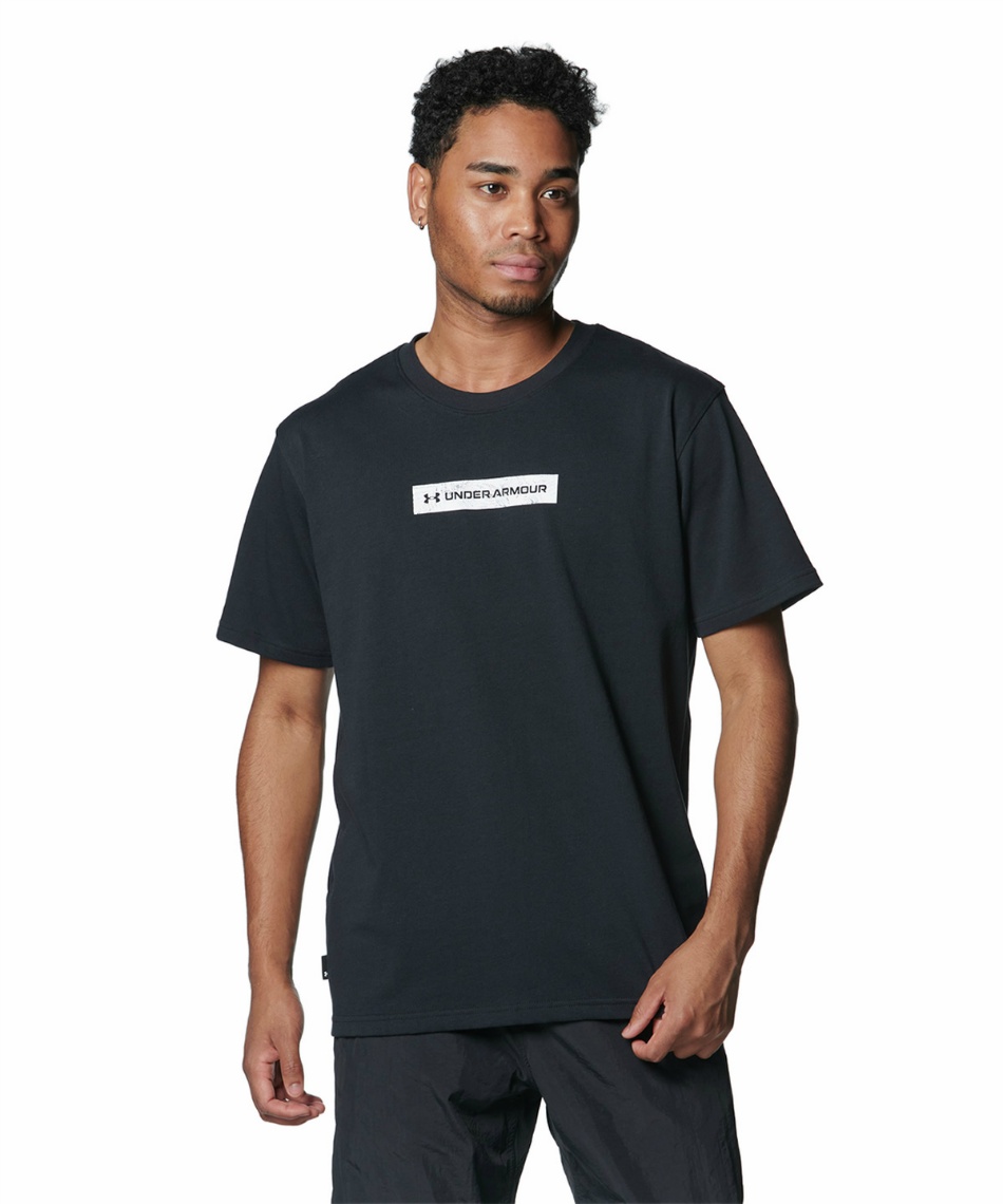 【クーポン対象】Tシャツ 半袖 UA HW SS BACK PRINT 1384800-001【4/26～5/12】