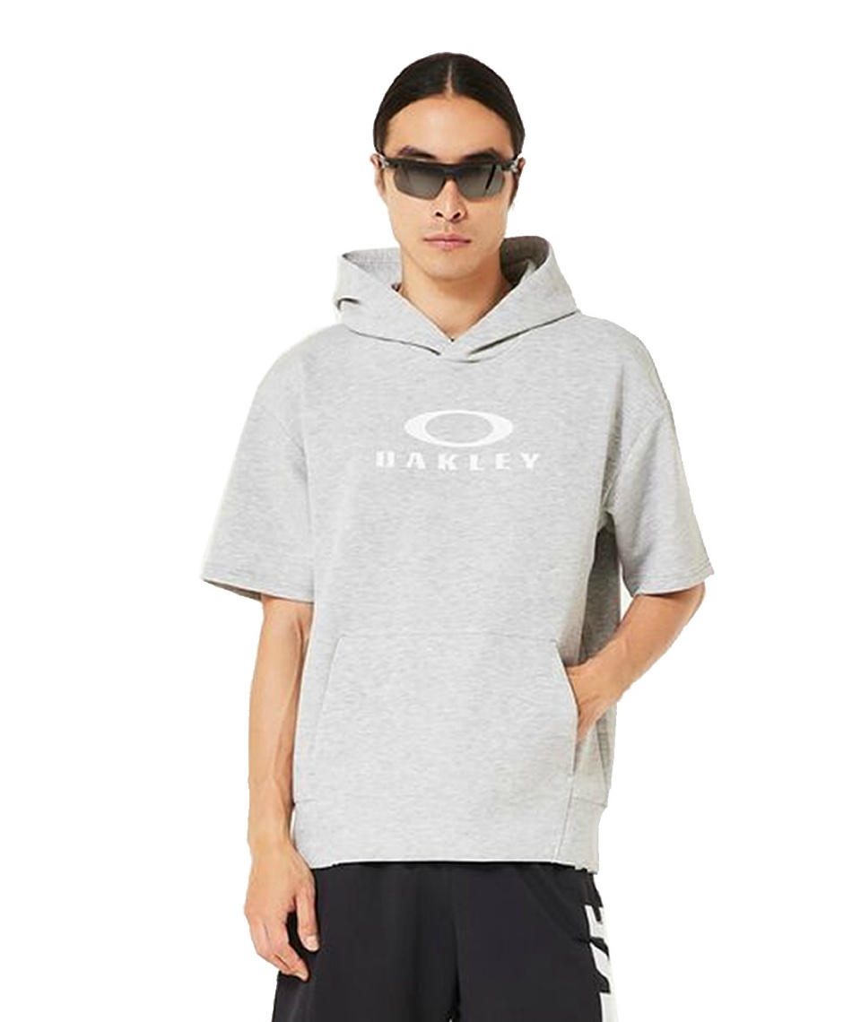 新品 OAKLEY オークリー Tシャツ&短パン 上下セットアップ 高機能 L OAKLEY オークリー トレーニングウェア メンズ 上下 半袖