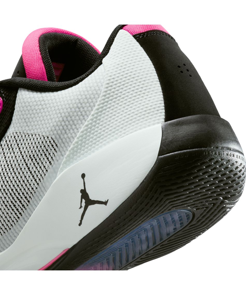 バスケットシューズ 25SU JORDANルカ．77 PF HF0819-001 | スポーツ