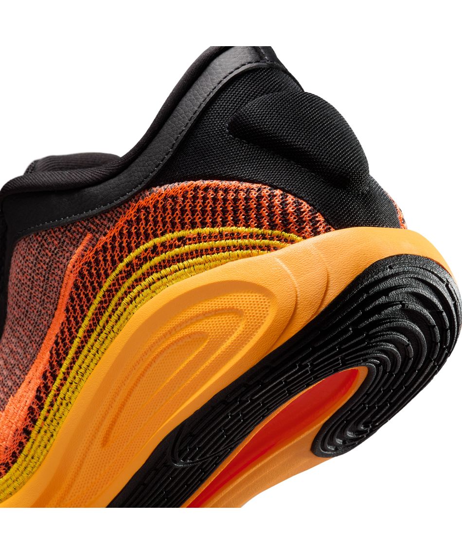 ナイキ(NIKE) バスケットシューズ 25SU G．T．ハッスル
