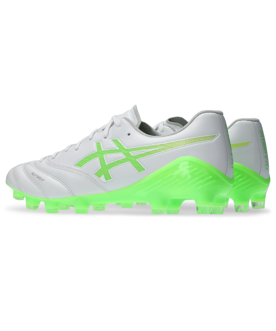 サッカースパイクです！新品でasicsです！ アシックス(asics) サッカースパイク DS LIGHT X-FLY6 1101A076-100