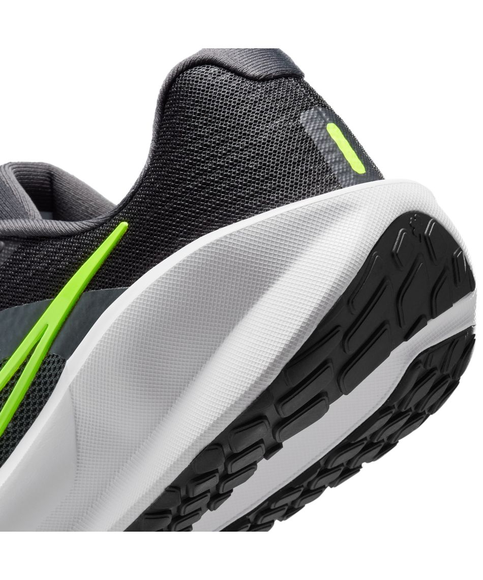 ランニングシューズ ダウンシフター 13 FD6454-007 | スポーツ用品なら