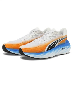 �l���|�C���g117pt 26% OFF�^SALE �y���������z�v�[�}(PUMA) �����j���O�V���[�Y 26SS ���F���V�e�BN 4 EK 313424-01 �����Y WH�^FIRE�|BL 26�D5