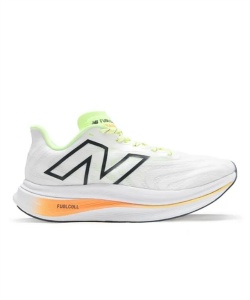 ガスパール・エレーヌ・シャルボー . ラモザ・リパ 希少RM3本セットクール便 ニューバランス(new balance) ランニングシューズ FuelCell SuperComp