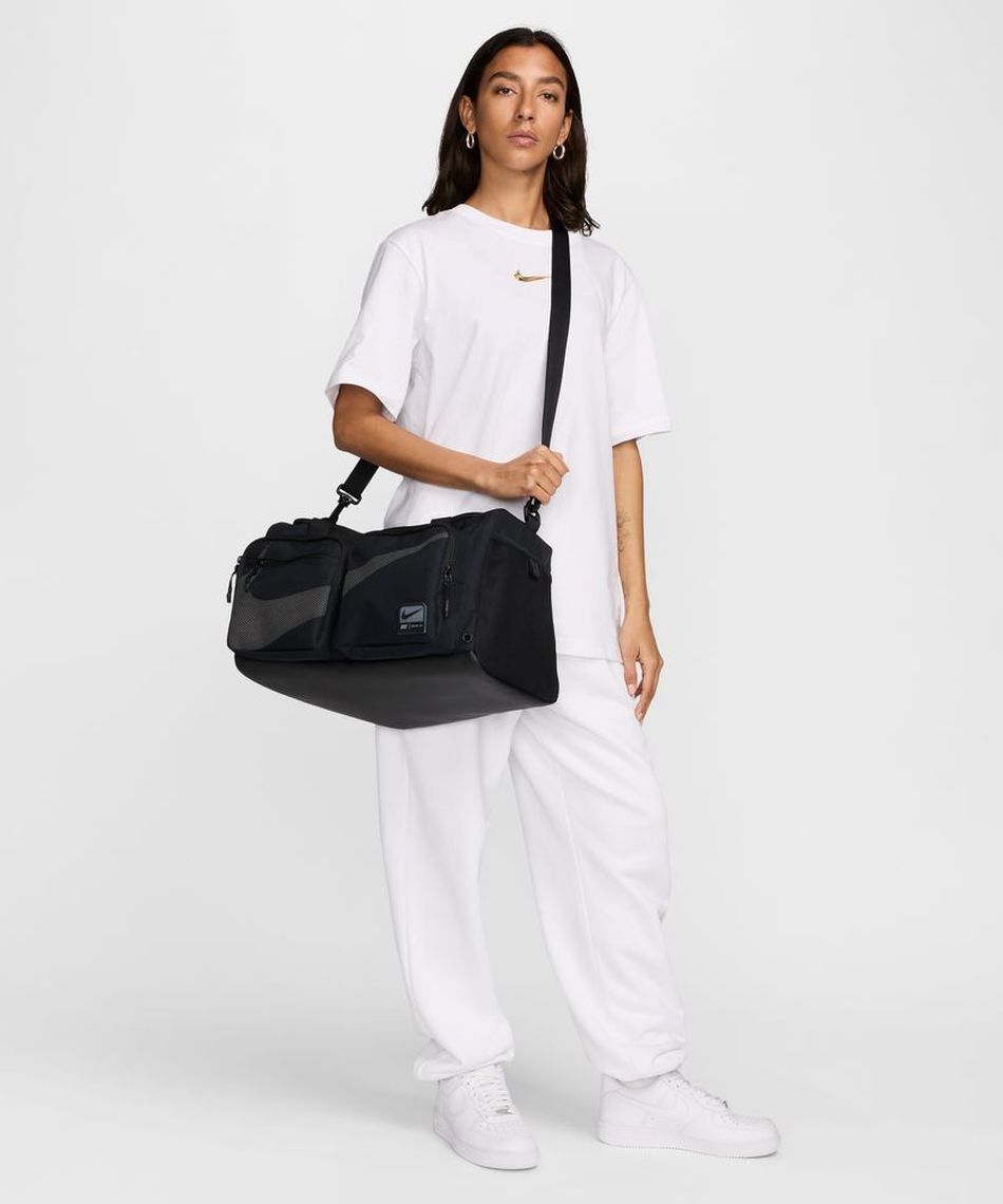 NIKE アルファアダプト ボストンバッグ ダッフル 楽天市場】NIKE ナイキ ダッフルバッグ アルファ アダプト クロス