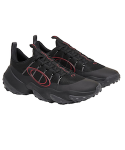 �l���|�C���g121pt 28% OFF�^SALE �y���������z�I�[�N���[(OAKLEY) �S���t�V���[�Y �X�p�C�N���X OAKLEY EDGE FLEX FOF100538-02E �y�������K�i�z�y2025�N���f���z �����Y BLACKOUT 25�D5