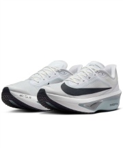 ランニングシューズ ズームフライ 6 FN8454-104 | スポーツ用品なら