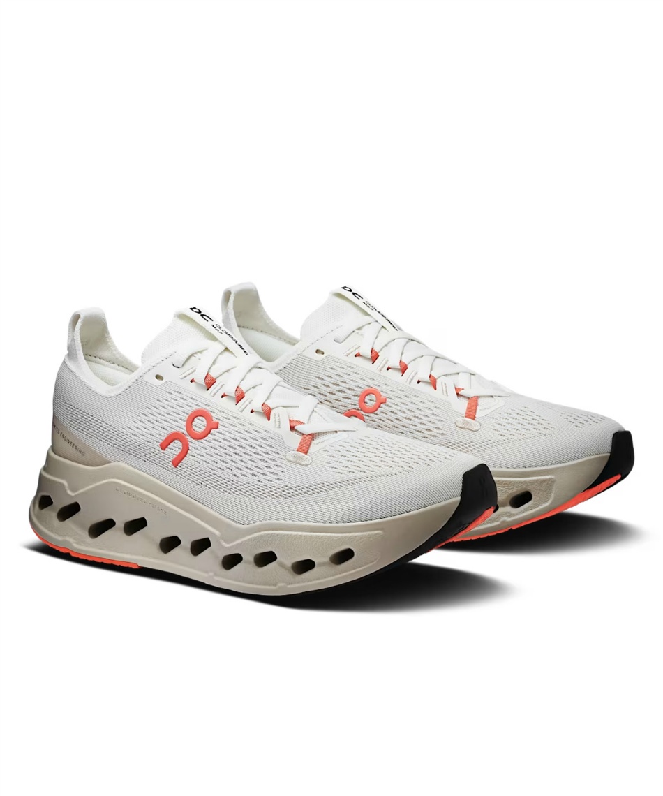 オン(On) ランニングシューズ クラウドサーファー マックス