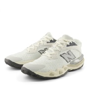 ニューバランス(new balance) バスケットシューズ FuelCell HESI LOW
