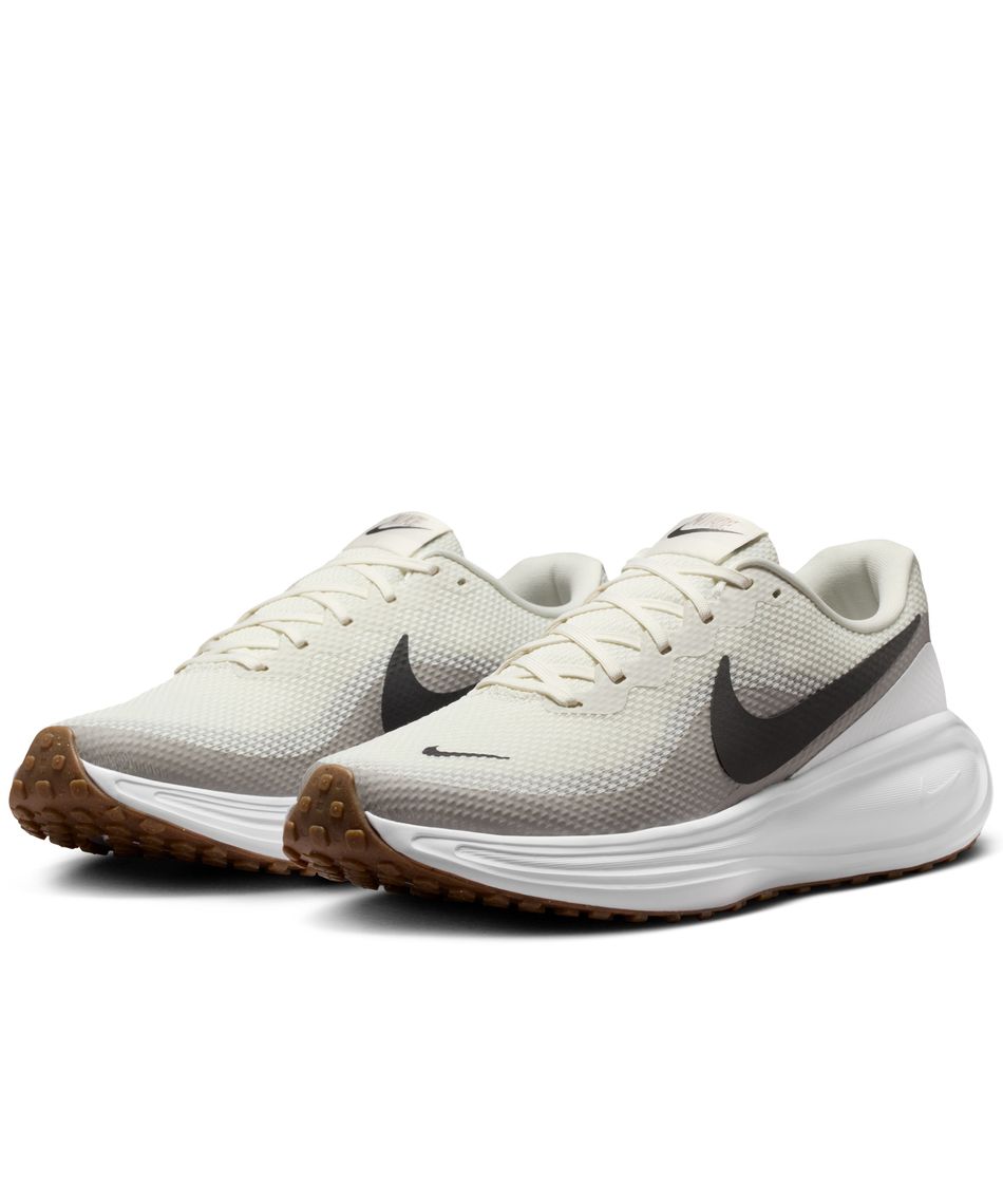 ナイキ(NIKE) ランニングシューズ レボリューション 8 HJ9198-005