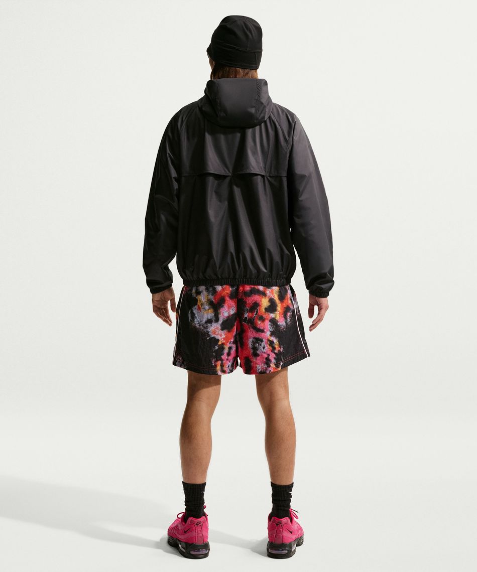 NIKE フード付きウィンドブレーカー XXL ブラック　春秋ジャンバー NIKE（ナイキ） ウィンドブレーカー 上下 メンズ ウィンドランナー