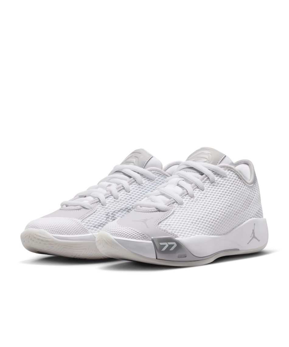 バスケットシューズ ルカ 77 Triple White IH0573-100 | スポーツ用品