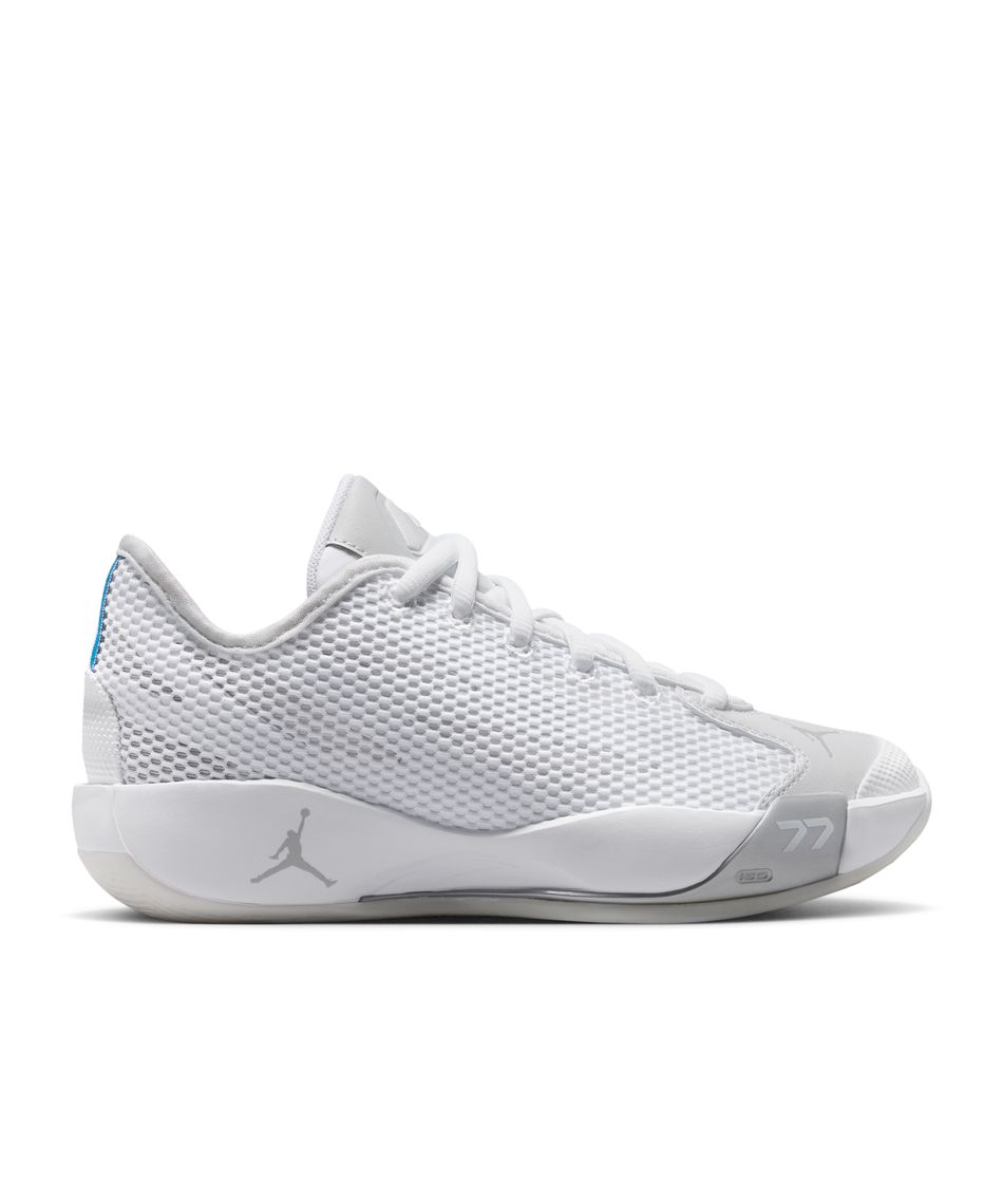 バスケットシューズ ルカ 77 Triple White IH0573-100 | スポーツ用品