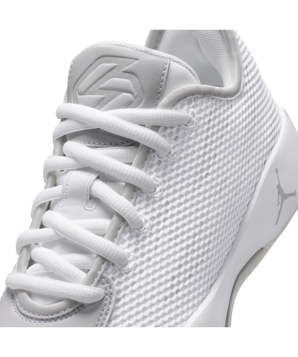 バスケットシューズ ルカ 77 Triple White IH0573-100 | スポーツ用品