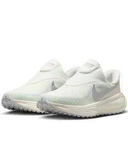 �l���|�C���g1050pt �y���������z�i�C�L(NIKE) �����j���O�V���[�Y 26SU ���{�����[�V����8 ESY HQ2415-103 ���f�B�[�X SAL�^MSI�|GR 24�D5