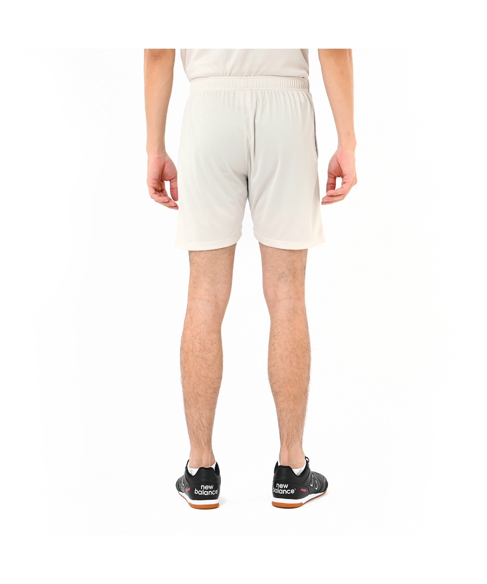 New Balance サッカーシャツとショートパンツセット New Balance ハーフパンツ ショートパンツ メンズ