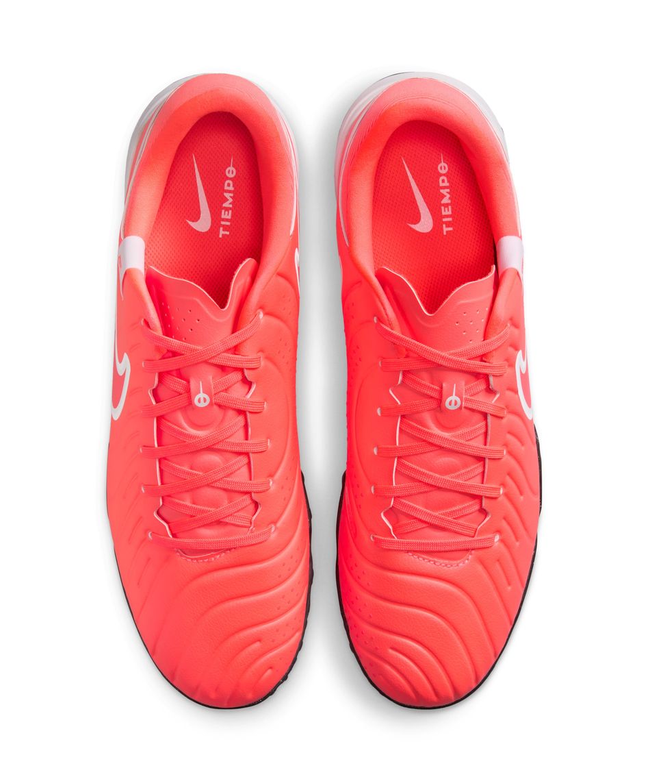 【激レア】ナイキ　ティエンポ　トレーニングシューズ 激レア】ティエンポ ロナウジーニョ トレーニングシューズ