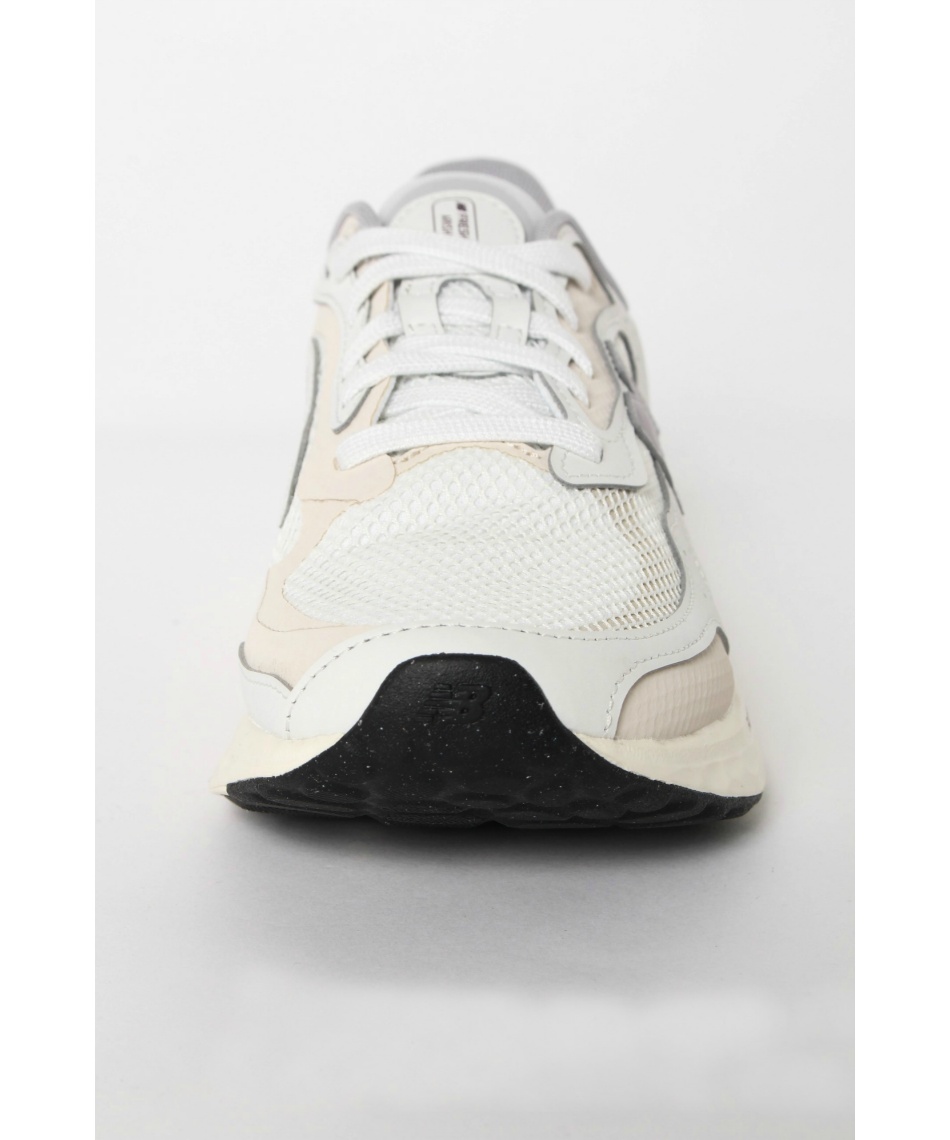 あんず 4 New Balance ニューバランス スニーカー フレッシュ フォーム