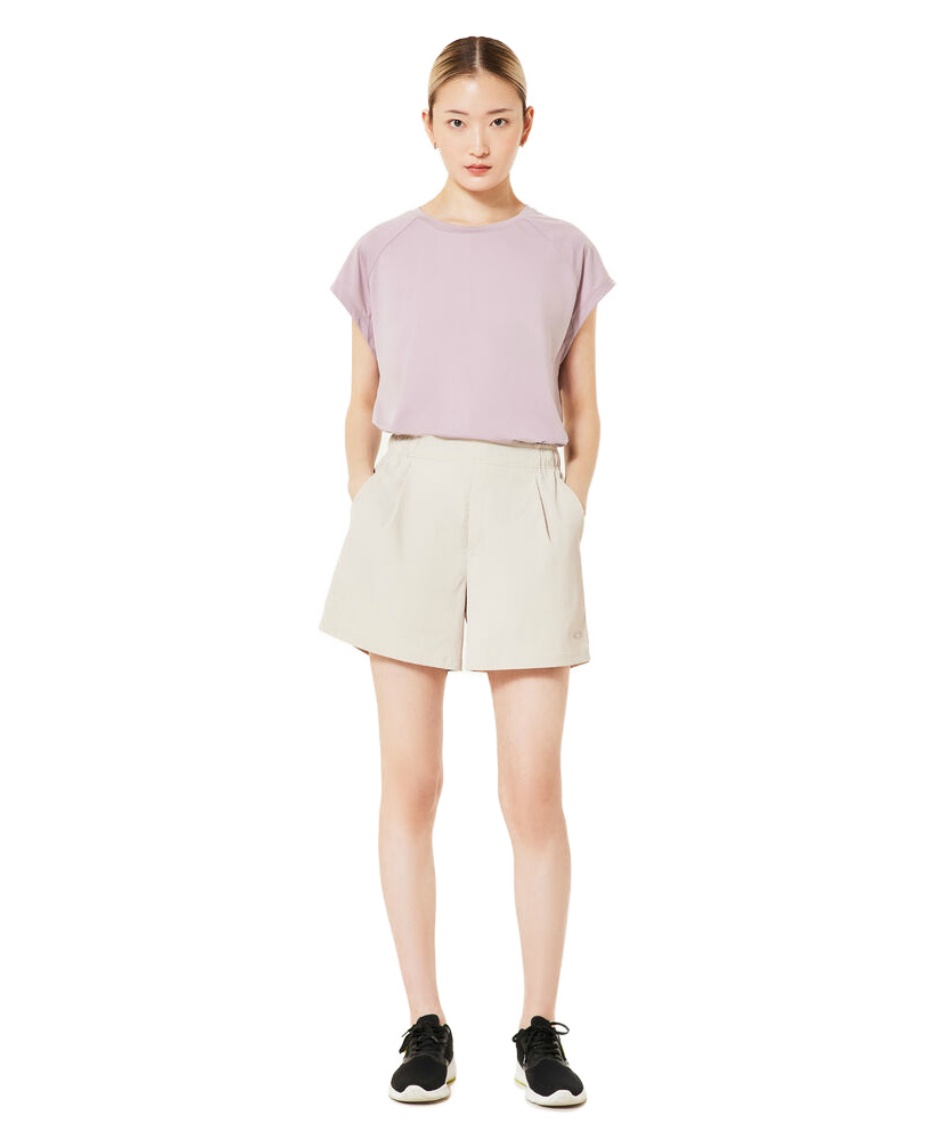 Oakley ピンクポロシャツ L & グレーショートパンツ Oakley ピンクポロシャツ L & グレーショートパンツ オークリー