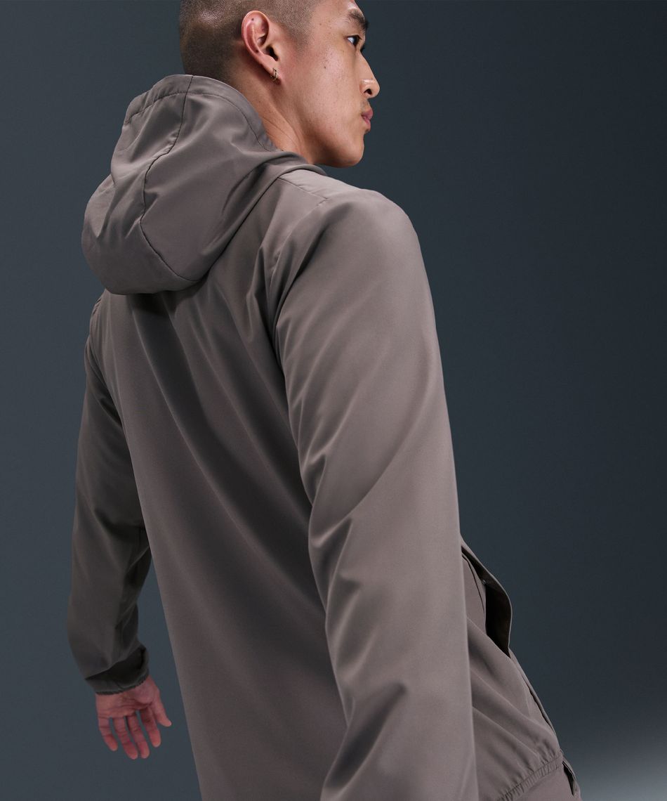 ナイキ(NIKE) ウインドブレーカー ジャケット DF FORM フードウーブン