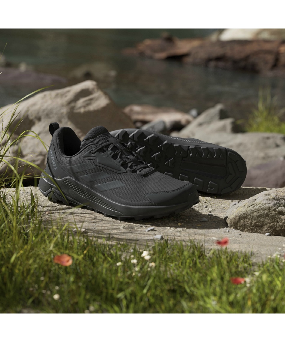 あにゃ　ブラック38 アディダス(adidas) トレッキングシューズ ローカット テレックス