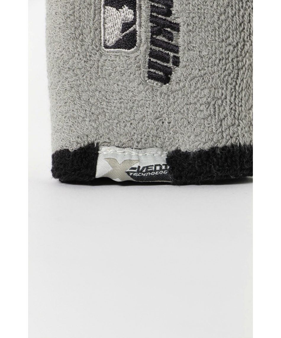 ㉟FLYERS リストバンド 61qoxDEspbL._UF350,350_QL50_.jpg