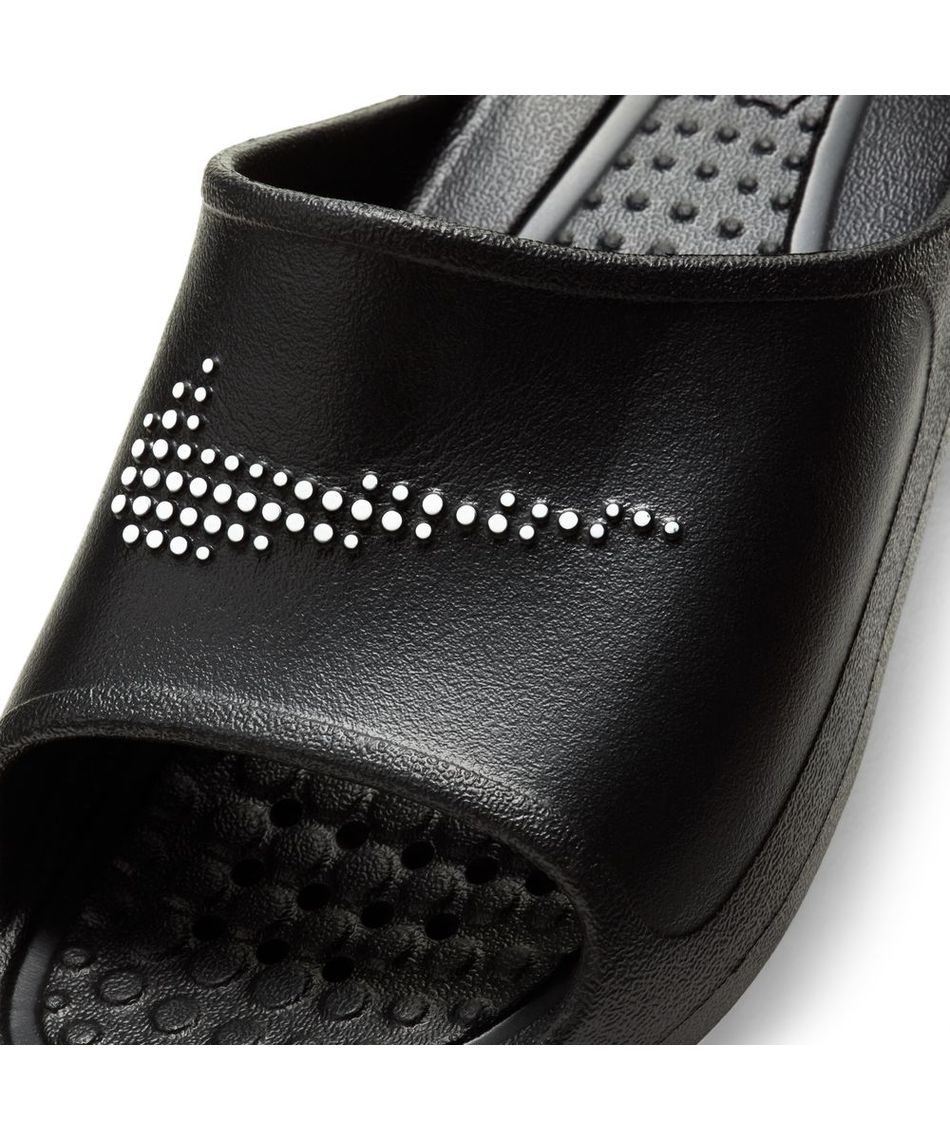ナイキ(NIKE) シャワーサンダル ビクトリーワンシャワースライド