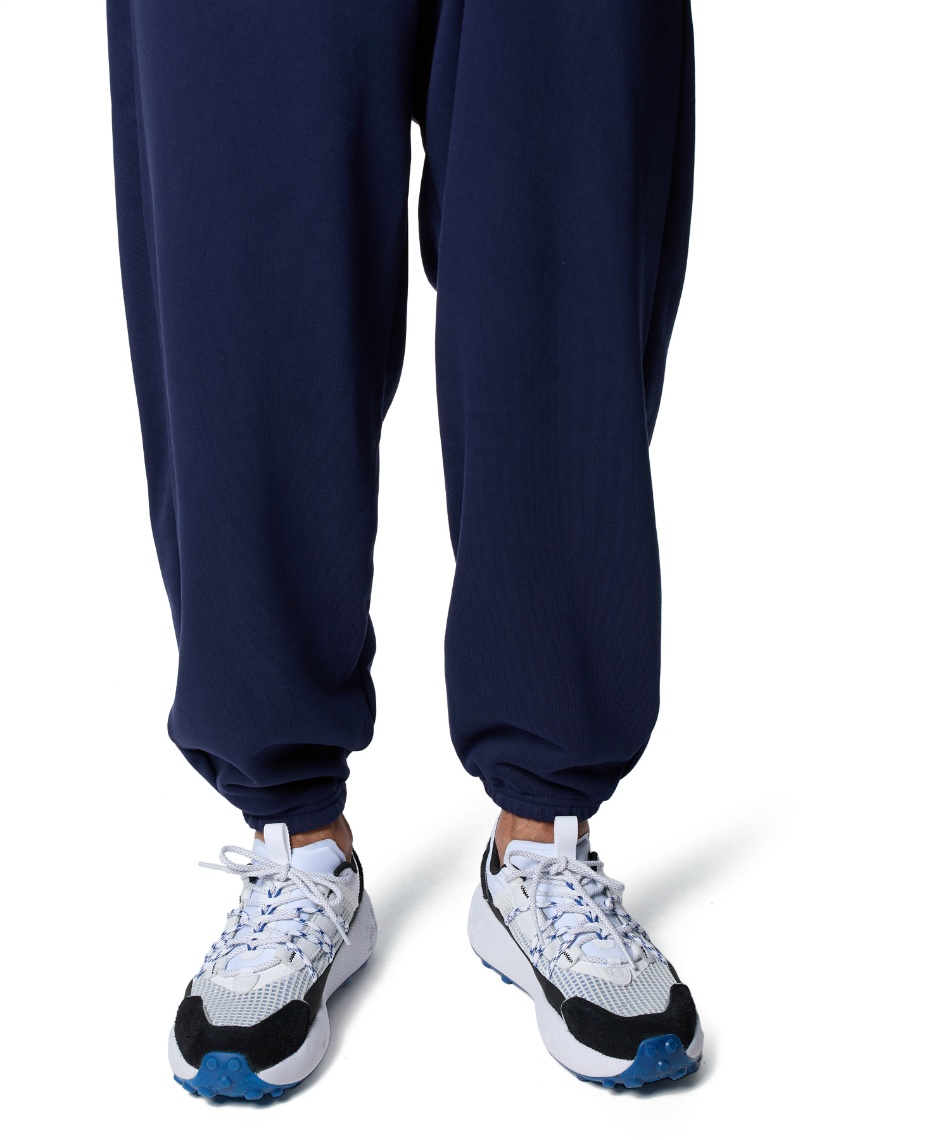 【美品】アンダーアーマード UNDER ARMOUR パンツ スノボMメンズ 青 アンダーアーマー(UNDER ARMOUR) スウェットパンツ UAアイコン