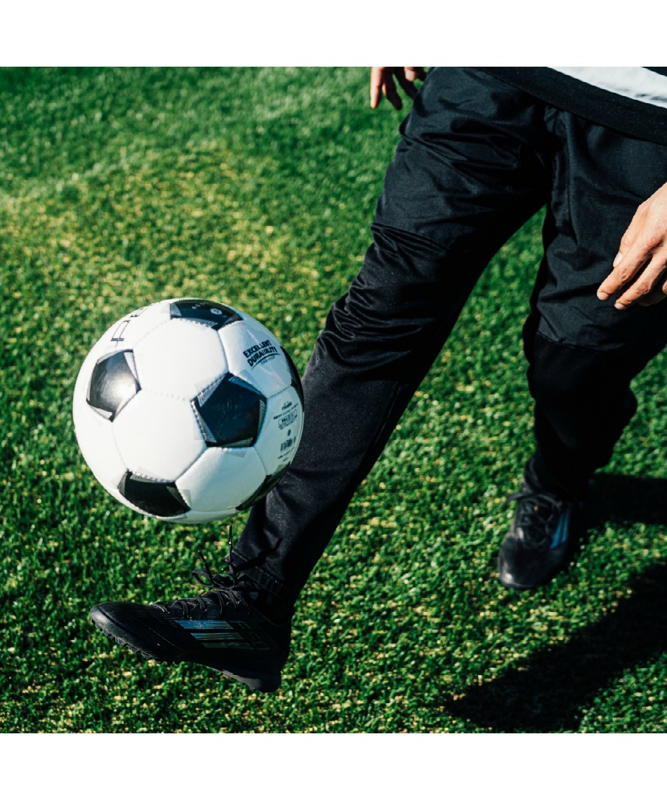 最新モデル】サッカーボール 4号 検定球 ペレーダ3000 手縫い