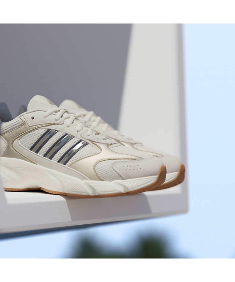 アディダス(adidas) スニーカー クレイジーカオス 2000
